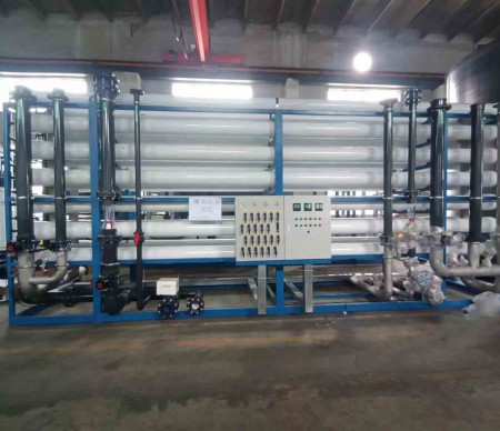 140T反滲透設備+40T反滲透設備+加藥設備+清洗設備